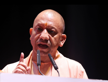 व्यापक बचाव अभियान और मजबूत उपचार व्यवस्था ही बनेगी भारत की स्वास्थ्य सुरक्षा का आधार: सीएम योगी