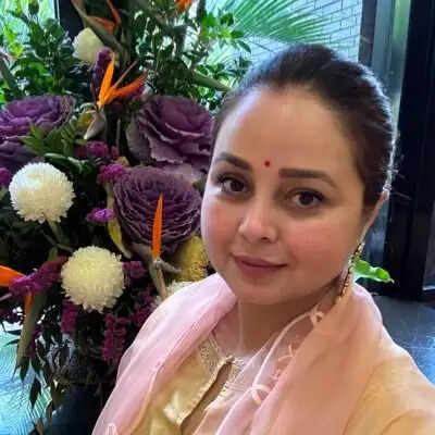 गालियां दी, मारने के लिए चप्पल उठाई, मजबूरी में मां-बाप को छोड़ना पड़ा : रोहिणी आचार्य