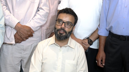 सैयद आगा रूहुल्लाह का छलका दर्द, बोले- हर दिन इस्तीफा देने को कहा जाता है, पार्टी ने खुद लड़ाई कमजोर की