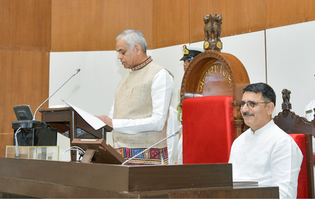 जनगणना 2027: गुजरात के राज्यपाल ने ऑनलाइन स्व-गणना प्रक्रिया पूरी की, जनता से भागीदारी की अपील