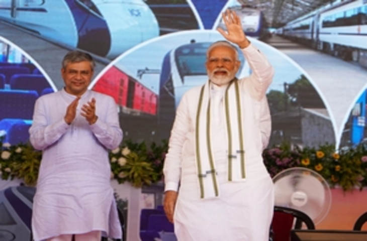 पीएम मोदी की 'गारंटी', अगले 5 वर्षों में सभी यात्रियों को मिलेगा कन्फर्म टिकट : अश्विनी वैष्णव (आईएएनएस साक्षात्कार)