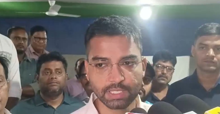 बिहार में पंचायतों को आय के नए स्रोत विकसित करने होंगे : दीपक प्रकाश