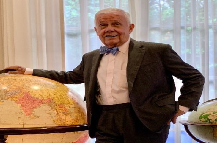 आतंकवाद को वित्तपोषित करना बेतुका, इसे रोका जाना चाहिए: वैश्विक निवेशक जिम रोजर्स