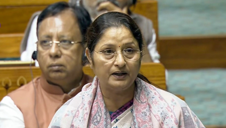 यौन मामलों में सहमति की उम्र घटाने पर खतरे में पड़ सकती है बच्चों की सुरक्षा: सरकार