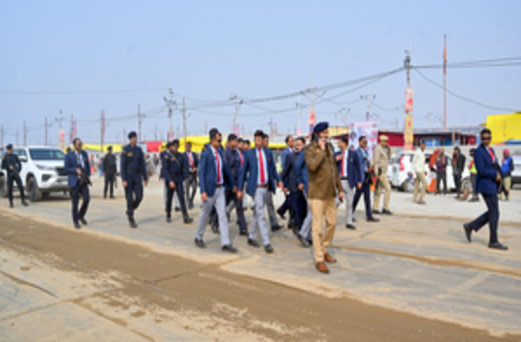 महाकुंभ : तकनीक बनी हथियार, 2,750 एआई सीसीटीवी संदिग्ध गतिविधियों पर रख रहे नजर