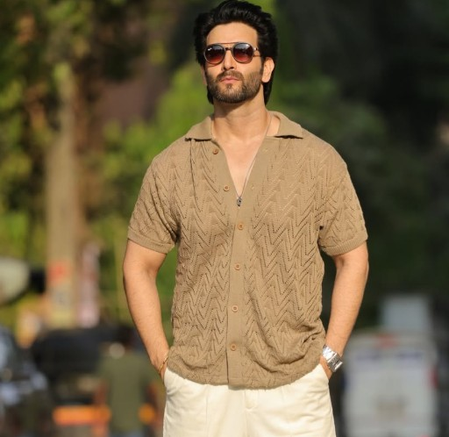 इंटरनेशनल डेब्यू को तैयार विनीत रैना, फिल्म 'ऑन डिफरेंट ग्राउंड्स' से ग्लोबल मंच पर रखेंगे कदम