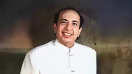 यादों में महेंद्र : देशभक्ति की आवाज, जो हर बार 'अजनबी' बनने के लिए रही 'बेचैन'