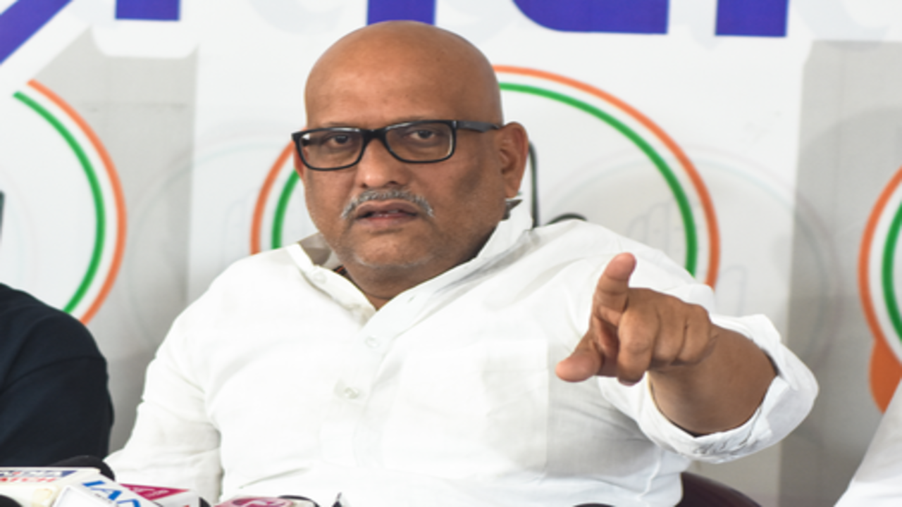 टीजीटी-पीजीटी भर्ती 2026: अजय राय ने सीएम योगी से पुराने नियमों के तहत अभ्यर्थियों को मौका देने की मांग की