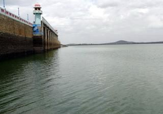 लोअर भवानी डैम में घटे जलस्तर के चलते तमिलनाडु सरकार ने सिंचाई के लिए पानी छोड़ने से किया इनकार