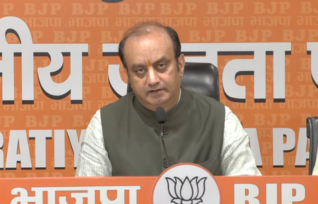नीट परीक्षा से 72 घंटे पहले साजिश के तहत राहुल गांधी छात्रों में फैला रहे भ्रम और तनाव : सुधांशु त्रिवेदी