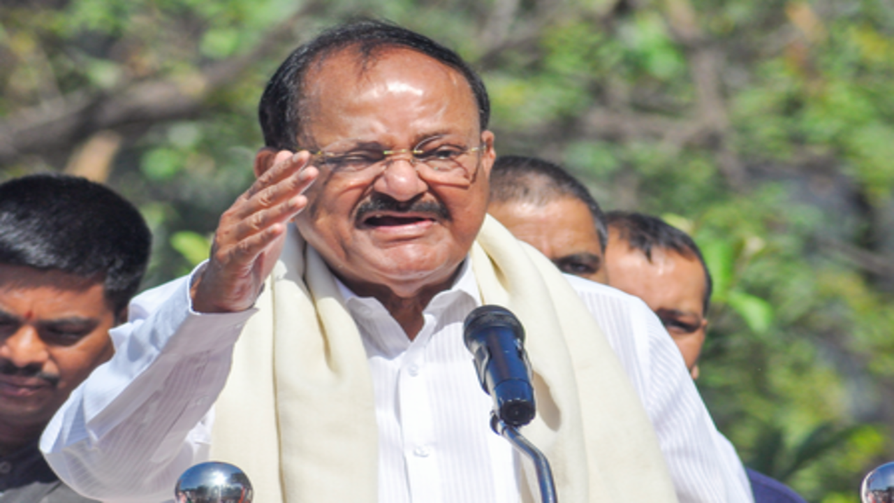 पूर्व उपराष्ट्रपति वेंकैया नायडू के जन्मदिन पर पीएम मोदी समेत कई भाजपा नेताओं ने दी शुभकामनाएं