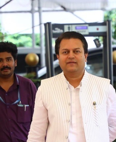 એલપીજી સંકટ, મુંબઈમાં રેસ્ટોરાં અને હોટલોમાં ગેસની અછત પર અમિત દેશમુખનો દાવો.