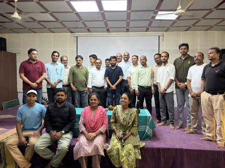 गढ़चिरौली: आदिवासी क्षेत्रों के स्कूलों में बुनियादी सुविधाओं की कमी, अभिजीत दीपके ने उठाए सवाल