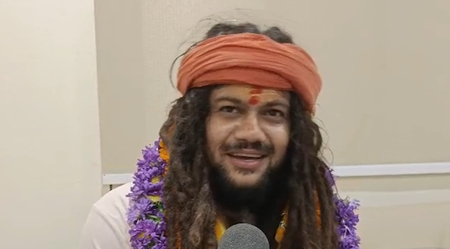 सावन के आखिरी सोमवार पर भस्म आरती में शामिल हुए सिंगर हंसराज रघुवंशी, बाबा महाकाल का मनमोहक शृंगार