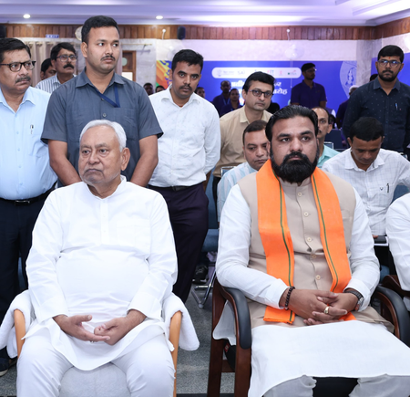 मुख्यमंत्री पद से इस्तीफा देंगे नीतीश कुमार, आज होगा नए सीएम के नाम का फैसला