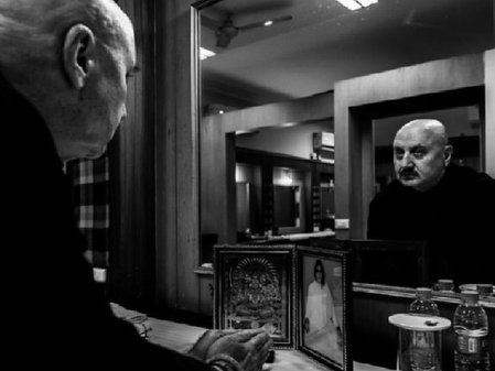 अनुपम खेर बर्थडे: बहुत कुछ हासिल करने वाले अभिनेता को लगता है एक कीमती चीज खोने का डर