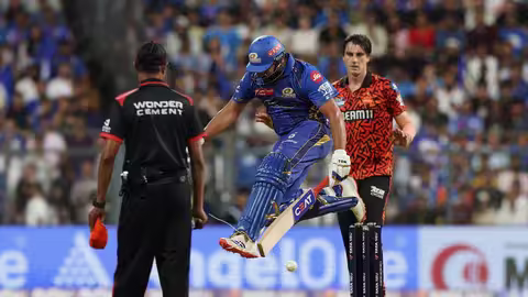 MI vs SRH Highlights: '6 गेंद, 2 विकेट और' जीत के करीब आकर फिर बाल बाल बची मुंबई इंडियंस, फिर जीता हुआ मैच फिसलने को था तैयार, जमकर हुआ ड्रामा