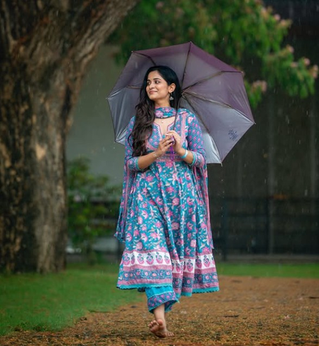 'ब्रेकफास्ट' में लीड रोल पाकर रोसमिन खुश, बोलीं- 'गांधी कृष्णा की फिल्मों में हीरोइनों को मिलता है मजबूत स्थान'