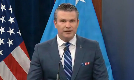 ईरान के पास सुनहरा भव‍िष्‍य चुनने का मौका, नादानी की तो सब खत्‍म हो जाएगा: अमेरिकी युद्ध सचिव