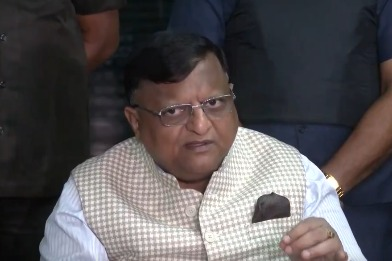 बंगाल के मुख्य निर्वाचन अधिकारी ने कहा-डर फैलाने की कोशिश, अभिषेक बनर्जी के दावे को किया खारिज