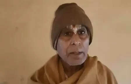 भगवान राम पर टीएमसी विधायक की टिप्पणी पर भड़के संत, बोले- उनकी मानसिक स्थिति ठीक नहीं है