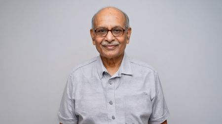 'इसीलिए तो रची गई थी सृष्टि...' जीवन के संघर्षों को सुरों में पिरोने वाले कवि दिनेश कुमार शुक्ल