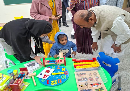 माता-पिता ही बच्चे के जीवन के पहले और सबसे प्रभावशाली थेरेपिस्ट होते हैं: डॉ. वीरेंद्र कुमार