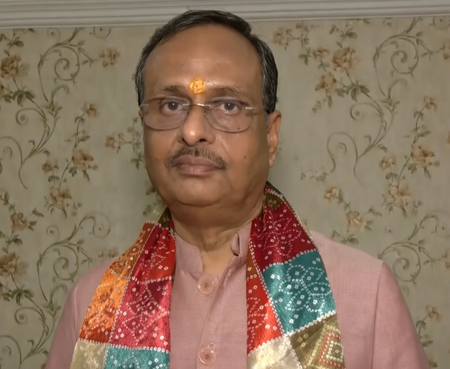 अब न तो बंगाल में 'दीदी' रहेंगी और न ही उत्तर प्रदेश में 'भैया' आएंगे : दिनेश शर्मा