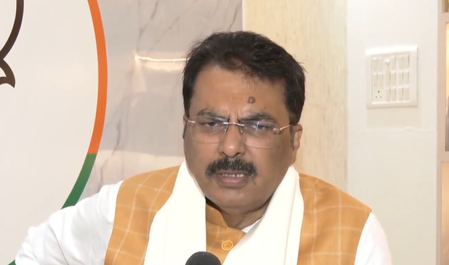 हिजाब को लेकर इलाहाबाद हाईकोर्ट के फैसले पर नेताओं की प्रतिक्रिया, संजय सरावगी बोले- फैसला बिल्कुल सही