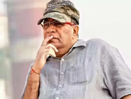 दिल्ली शब्दोत्सव 2026 : पुराना श्रेष्ठ नहीं और नया कमतर नहीं, संतुलन ही आज की युवा पीढ़ी की तलाश : डॉ. चंद्रप्रकाश द्विवेदी