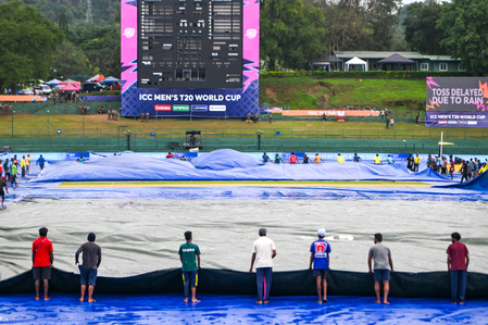 टी20 वर्ल्ड कप 2026 में उलटफेर, बारिश से धुला आयरलैंड-जिम्बाब्वे का मैच, ऑस्ट्रेलिया 'सुपर-8' से बाहर