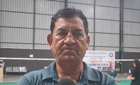 'पुलिस में शिकायत करने से बच्चों का भविष्य खराब होगा', दीपक चाहर का बल्ला चोरी होने पर बोले पिता लोकेंद्र चाहर
