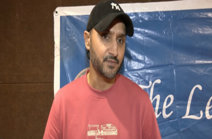 'बुमराह के अलावा बाकी खिलाड़ियों को भी लेनी होगी जिम्मेदारी', एमआई की खराब फॉर्म पर बोले हरभजन