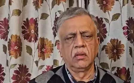 दिल्ली ब्लास्ट में आतंकी संगठन का हाथ होने की आशंका: एके जैन