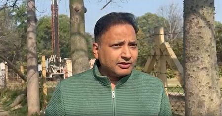 अखिलेश यादव ने पहली बार विदेशी निवेशकों को लाने की बात कही थी : आशुतोष वर्मा