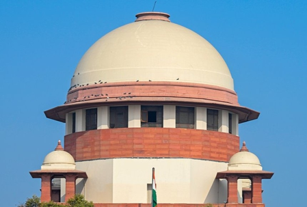 केंद्र सरकार एसिड अटैक पीड़ितों की रेल यात्रा के लिए पॉलिसी बनाने पर तैयार, सुप्रीम कोर्ट ने छह सप्ताह का दिया समय