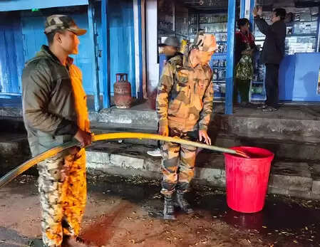 अरुणाचल के जयरामपुर में असम राइफल्स की तत्परता से बड़ा हादसा टला, जान-माल सुरक्षित