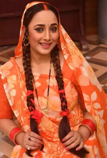 रानी चटर्जी का देसी अंदाज बटोर रहा सुर्खियां, 'चुगलखोर बहुरिया' से करेंगी धमाल