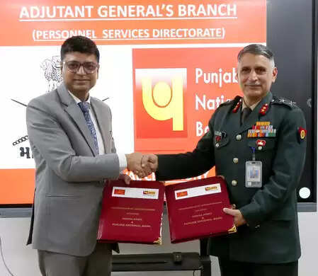 सेना के जवानों को एक करोड़ का दुर्घटना बीमा कवर, बैंक के साथ समझौता