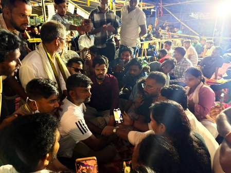 झारखंड : 19वें दिन भी सत्याग्रह पर डटे छात्र, बोले- राहुल गांधी रांची आकर देखें कि हमारे साथ क्या हुआ
