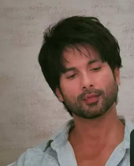 शाहिद कपूर ने बताया क्यों पैसों की जगह सम्मान है बड़ी दौलत