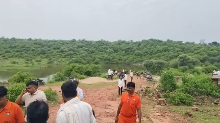 राजस्थान: धौलपुर में डूबते भाई को बचाने के लिए तीन बहनों ने तालाब में छलांग लगाई, चारों की मौत