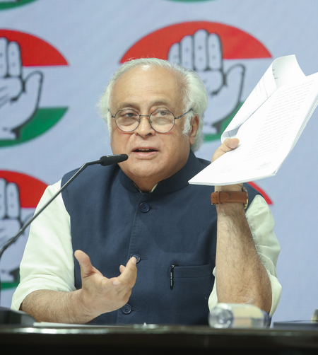 परिसीमन मुद्दे पर जयराम रमेश ने किरेन रिजिजू से पूछे तीन सवाल, सरकार के अगले कदम पर स्पष्टीकरण मांगा