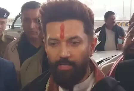 तेजस्वी के बयान पर चिराग पासवान का पलटवार, वोट नहीं इनका जनाधार चोरी हुआ