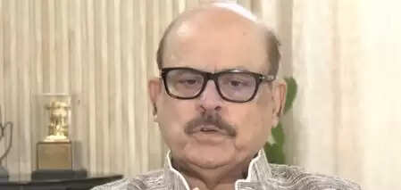 पलायन, बेरोजगारी और भ्रष्टाचार से मुक्ति चाहती है जनता: तारिक अनवर