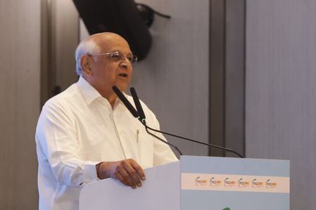 गुजरात ने अनुसूचित छात्रों के लिए पोस्ट-मैट्रिक छात्रवृत्ति का किया विस्तार, 18 करोड़ रुपए की योजना को मंजूरी