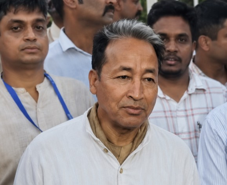 पुणे में युवाओं के शांतिपूर्ण आंदोलन की सोनम वांगचुक ने की सराहना, सरकारों से की अपील