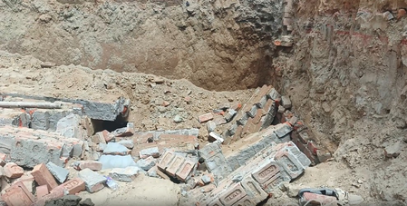 बिहार के भोजपुर में दीवार गिरने से दो बच्चों की मौत, दादा घायल