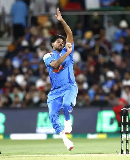 सिडनी में हर्षित राणा का 'चौका', ऑस्ट्रेलिया महज 236 रन पर ऑलआउट