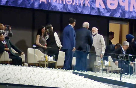 वर्ल्ड नोमैड गेम्स के उद्घाटन समारोह में शामिल हुए पीएम मोदी, राष्ट्रपति पुतिन संग फिर दिखी 'कार डिप्लोमेसी'